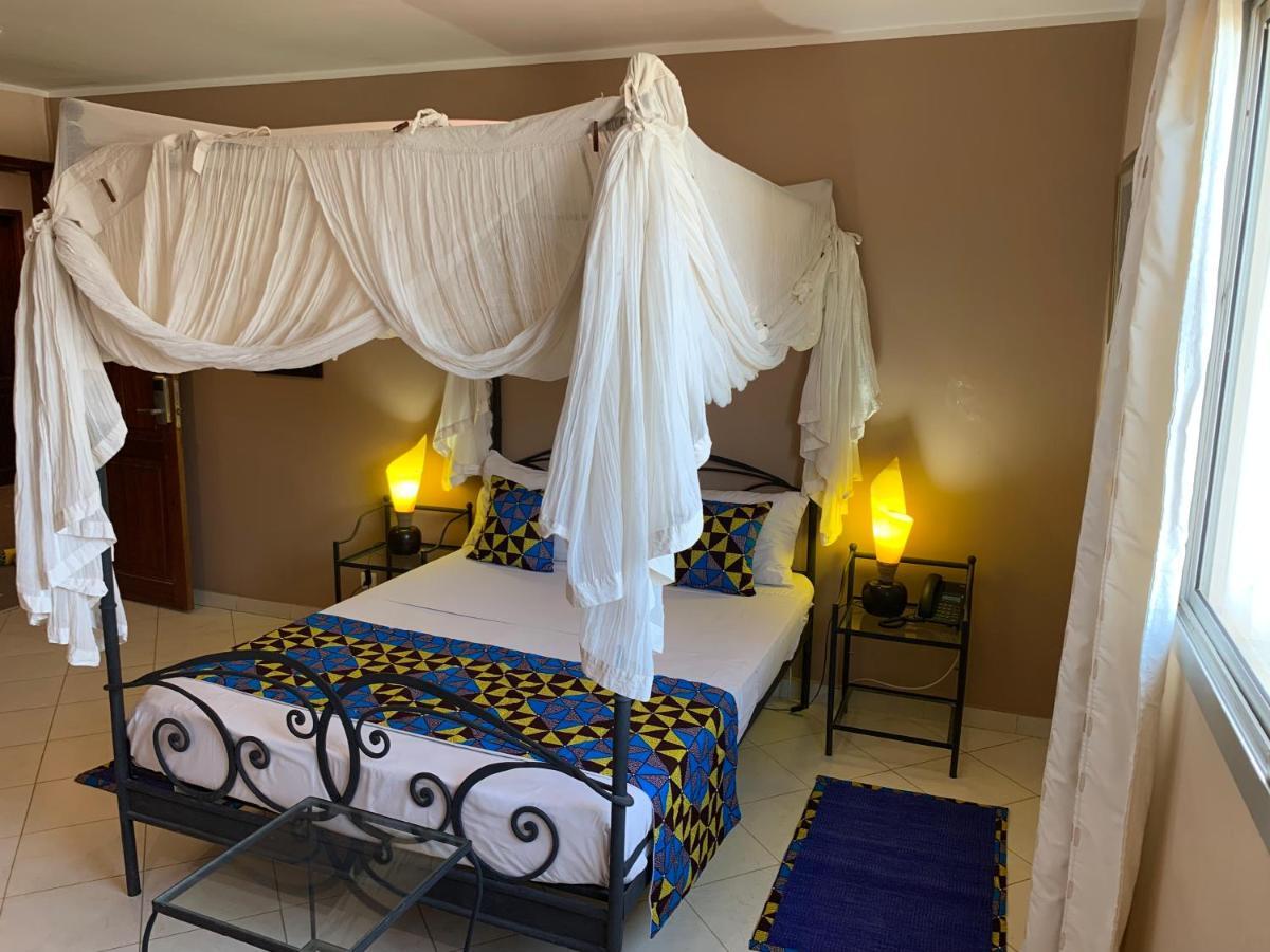 Le Lodge Des Almadies Dakar Eksteriør billede